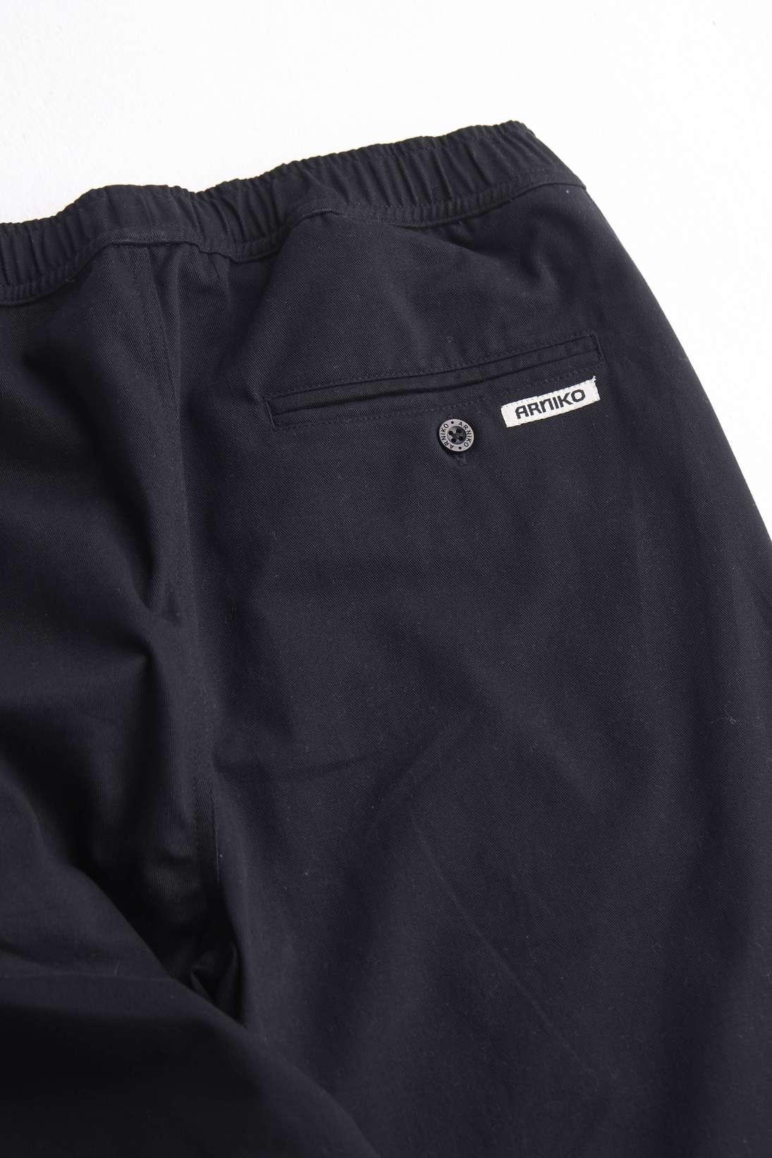 Arniko Jin Plus Pants Black Unisex Bio-Baumwolle schwarz